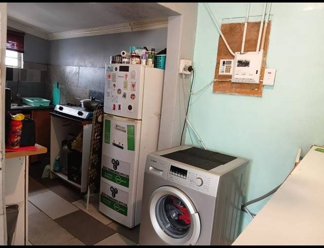 2 BEDROOM HOUSE FOR SALE IN NEW MACASSAR VILLAGE